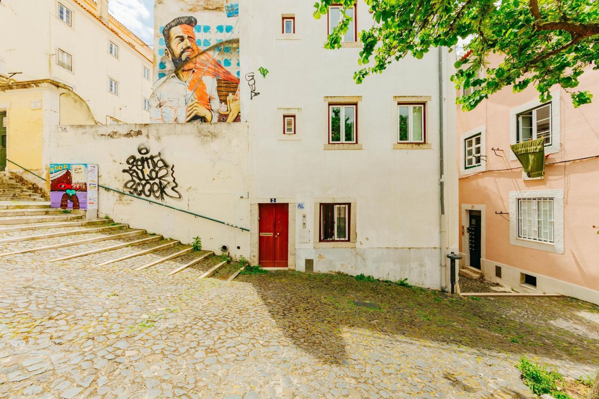 Rent4rest Downtown Tiny Appartement Lissabon