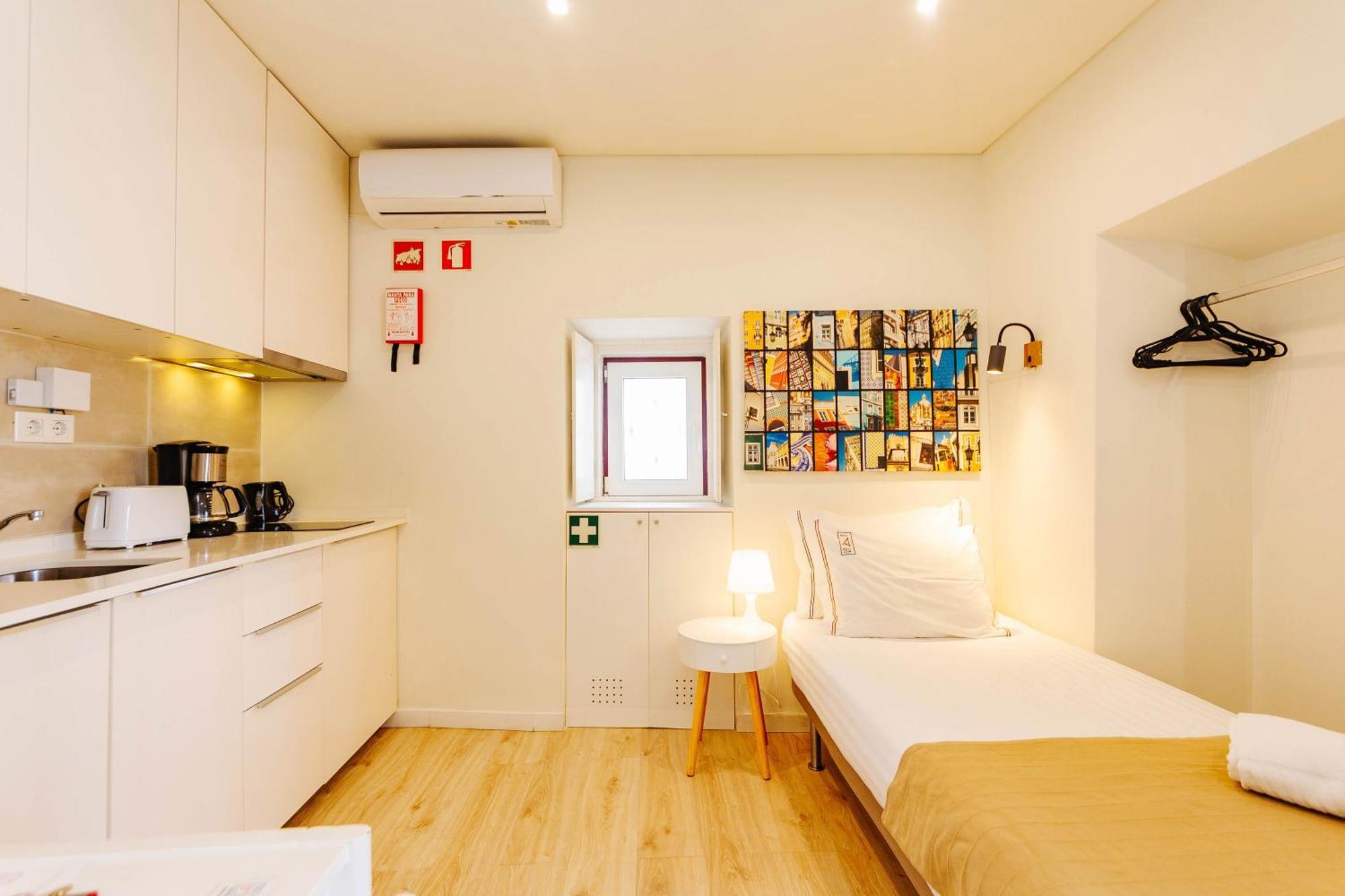Appartement Rent4rest Downtown Tiny Lissabon